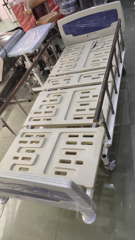 تخت بستری بیمارستانی ۴شکن فول برقی