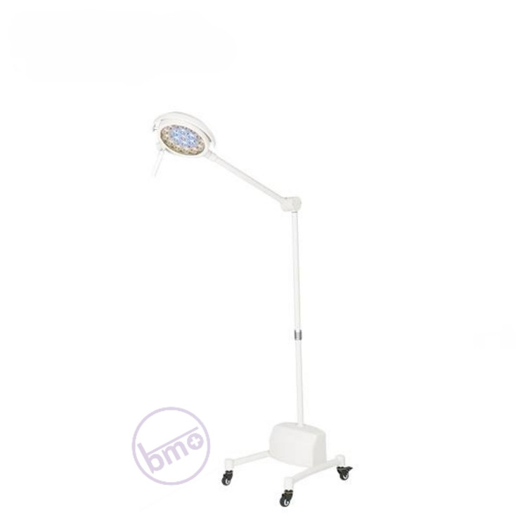 چراغ معاینه