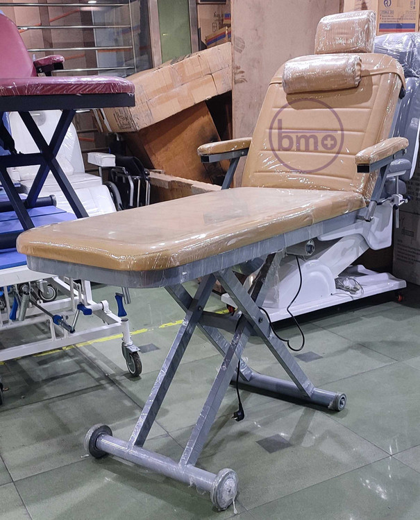 تخت پوست و مو برقی