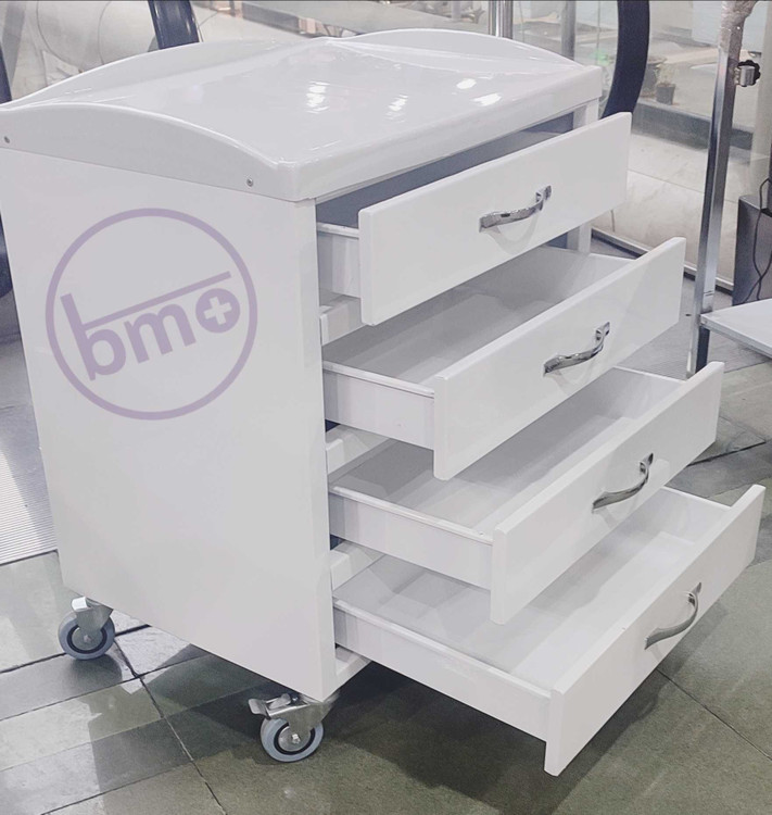 ترالی پزشکی ۴ کشو