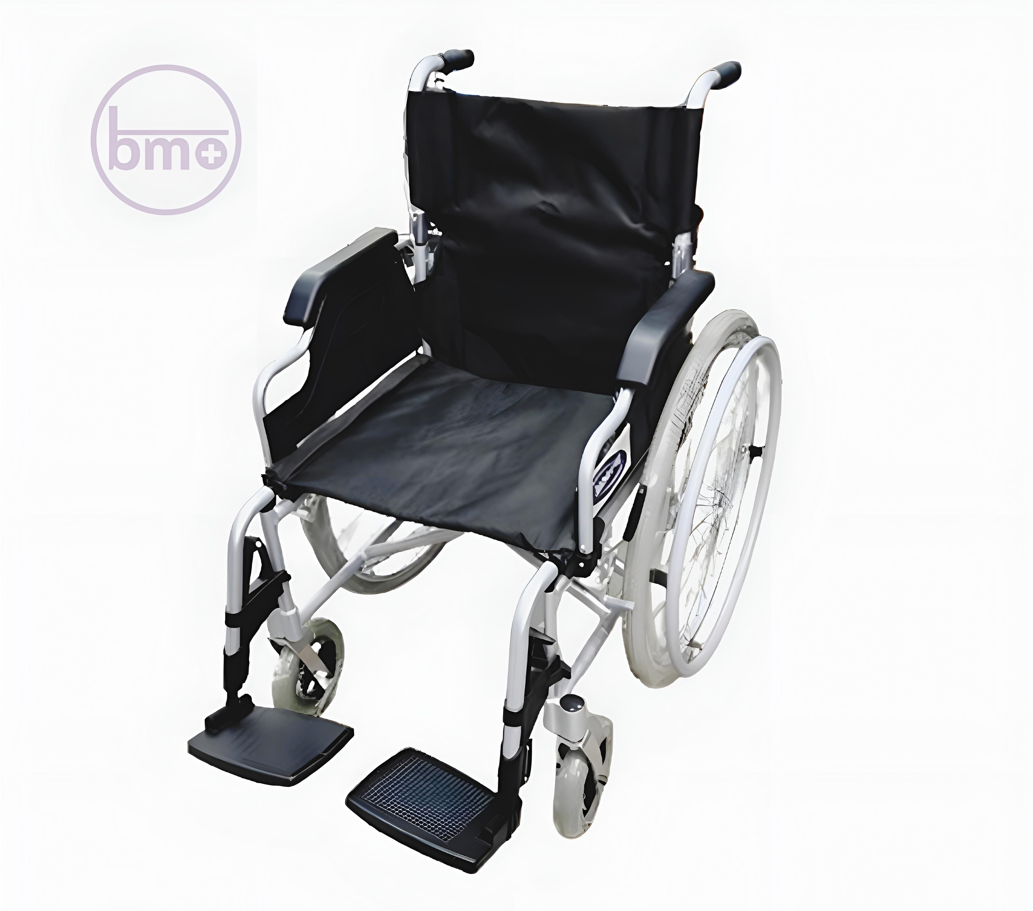 ویلچر تاشو سبک خارجی